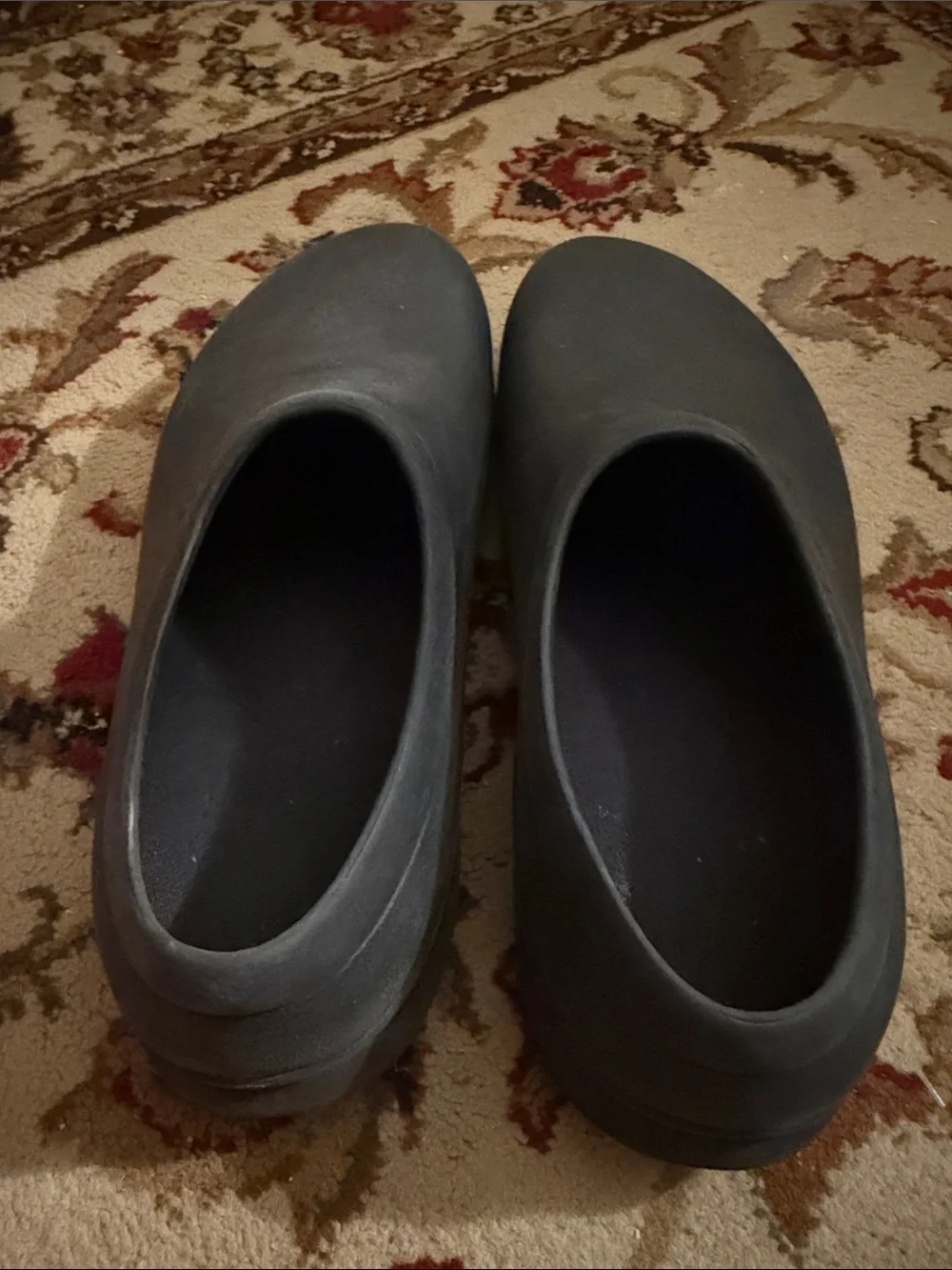 Men’s 12 CROCS Professional Slip-On Work Clogs in Charcoal